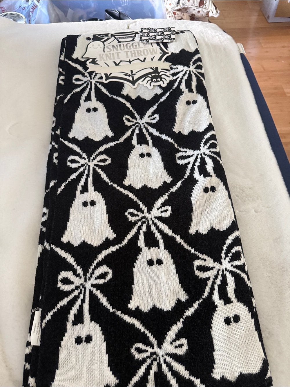 Halloween Black and White Ghost Knit blanket